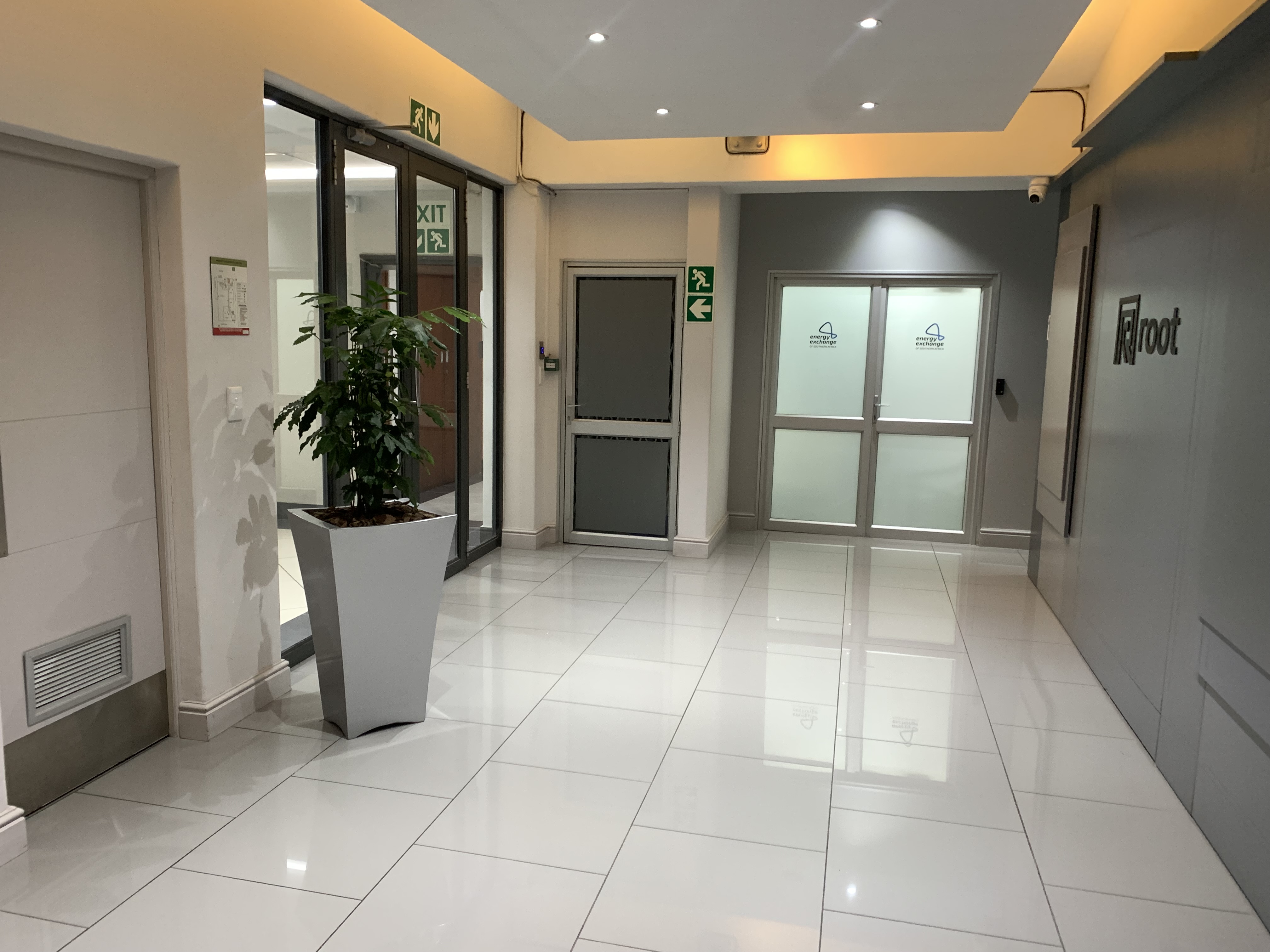 To Let commercial Property for Rent in Green Point Western Cape